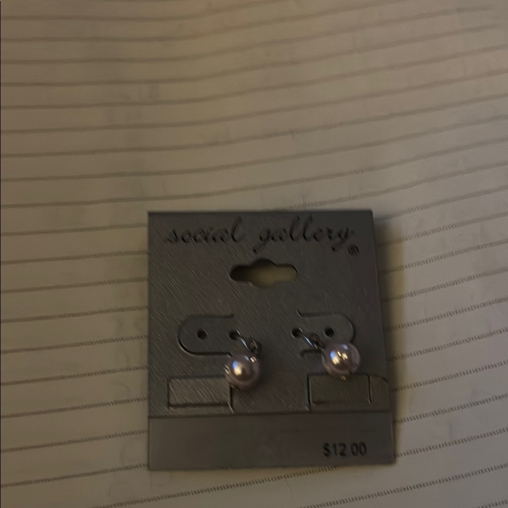 Silver Pearl Earrings